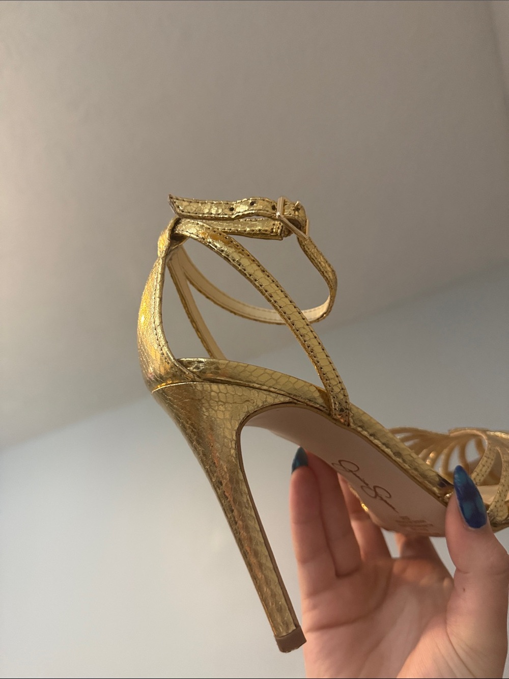 Jessica Simpson Women’s Paveri Pump in Gold - Picture 3 of 10